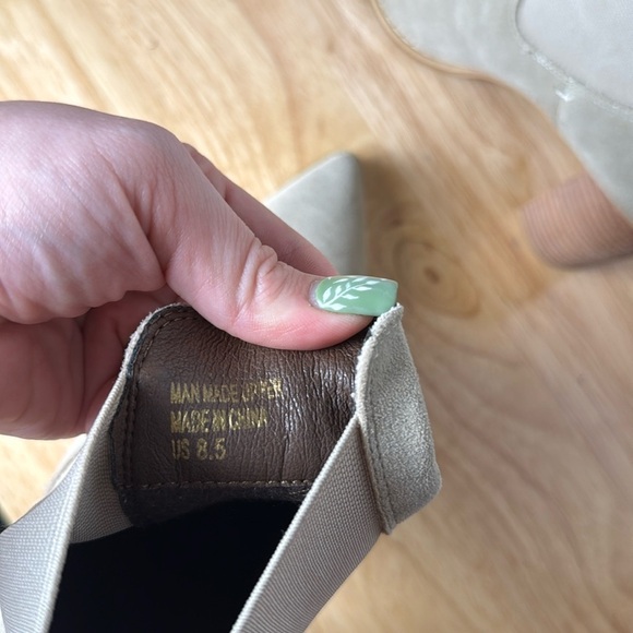 Mi.im Women's Esmee Chelsea Boots Tan Stacked Heel Pointed Toe size 8.5 - Picture 8 of 10